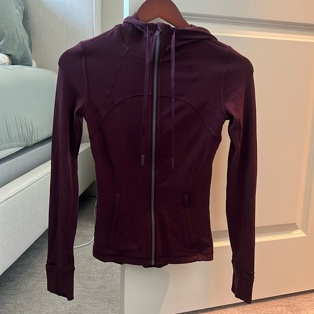 Lululemon define zip jacket with hood- size 2